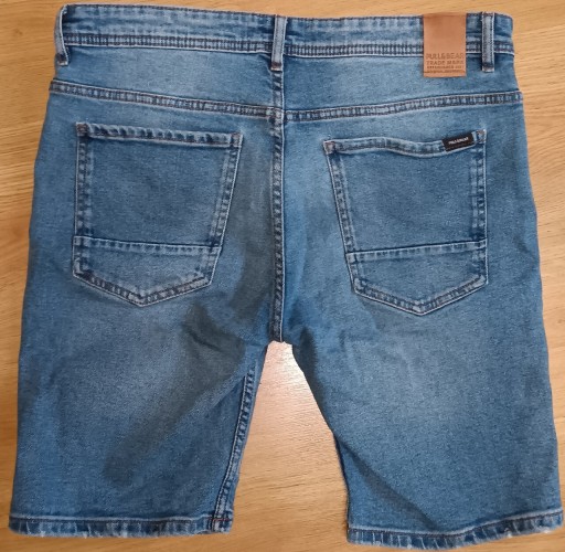 Zdjęcie oferty: Spodenki szorty jeans Pull&Bear r.42