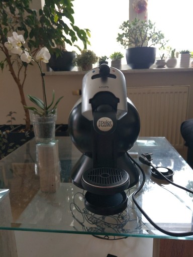 Zdjęcie oferty: Ekspres kapsułkowy- Krups NESCAFE Dolce Gusto. 