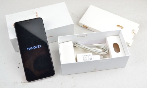 Zdjęcie oferty: Smartfon Huawei P30 Lite 4GB/128 GB