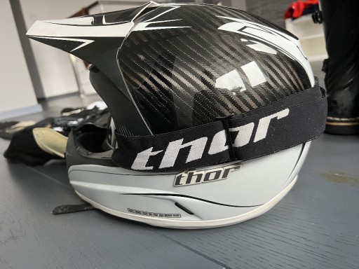 Zdjęcie oferty: THOR strój cross spodnie kask carbon buzer gogle