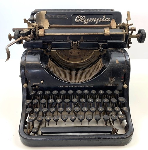 Zdjęcie oferty: Stara maszyna do pisania OLYMPIA