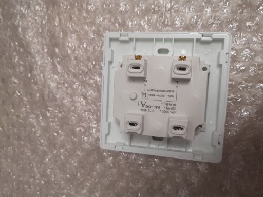 Zdjęcie oferty: ŻARÓWKA E27 12V AC/DC NISKIE NAPIĘCIE