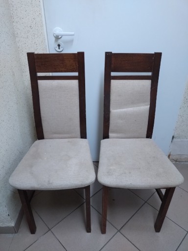 Zdjęcie oferty: 6 drewnianych krzeseł 