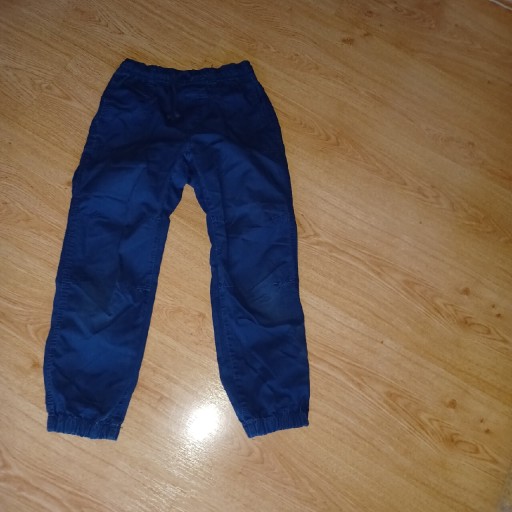 Zdjęcie oferty: Spodnie joggery H&M 122 6/7 lat