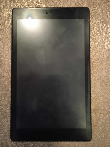 Zdjęcie oferty: Tablet Amazon Kindle Fire HD 8  SX0340T uszkodzony