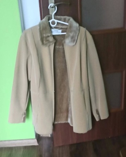 Zdjęcie oferty: kurtka, kożuch rozmiar 42 futro