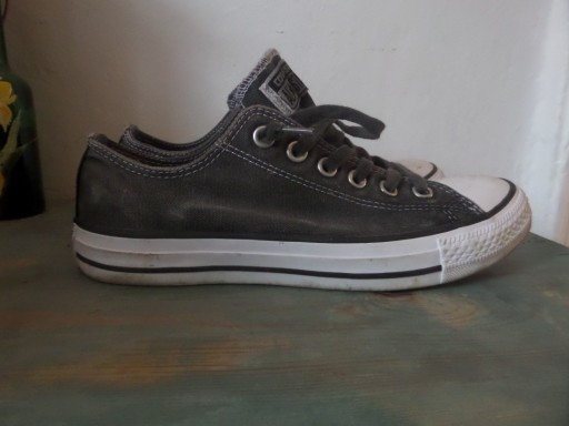 Zdjęcie oferty: Converse krótkie roz.39