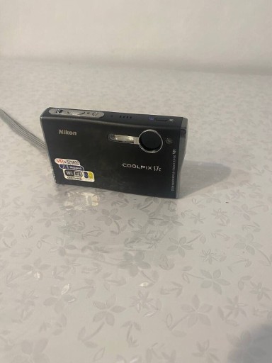 Zdjęcie oferty: Aparat cyfrowy Nikon COOLPIX S7c 7,1 MP