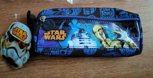 Zdjęcie oferty: Nowy piórnik tuba Star Wars Disney Derform 