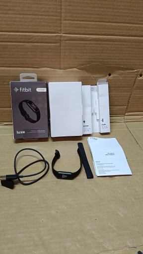 Zdjęcie oferty: Fitbit Luxe Fitness and Wellness Tracker z zarządzaniem stresem