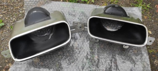 Zdjęcie oferty: Końcówki wydechu Dodge Challenger 5.7