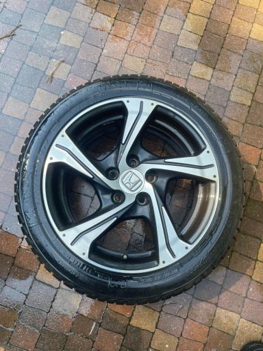 Zdjęcie oferty: 4x Koła zimowe Honda Civic X 235/45 R17