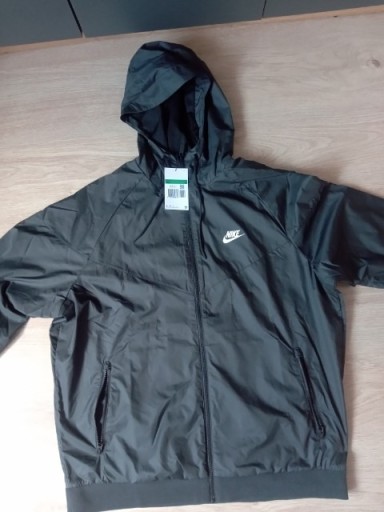 Zdjęcie oferty: Kurtka wiosenna Nike XL