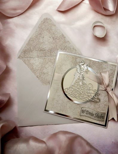 Zdjęcie oferty: Kartka Ślubna srebrna z pasującą kopertą