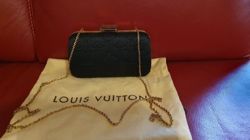 Zdjęcie oferty: Czarna torebka Louis Vuitton Monogram Minaudiere