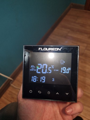 Zdjęcie oferty: Cyfrowy termostat pokojowy Floureon HY3