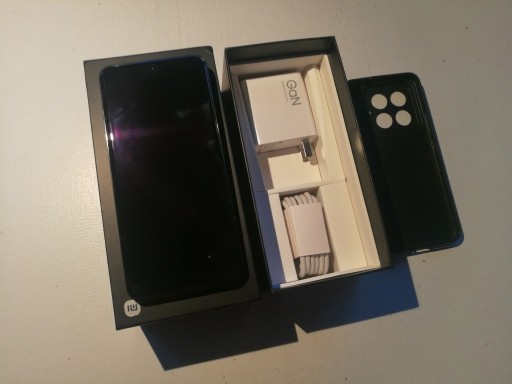 Zdjęcie oferty: Telefon Xiaomi 14 Pro 16GB/512GB Czarny Komplet