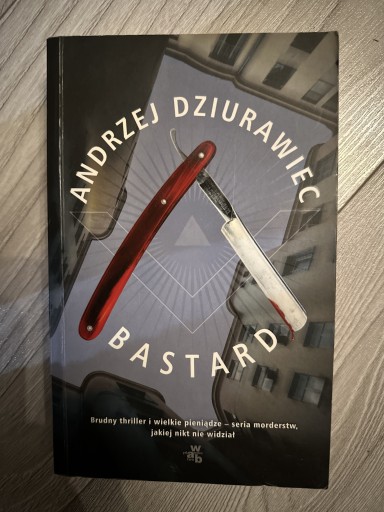 Zdjęcie oferty: Andrzej Dziurawiec ,,Bastard”