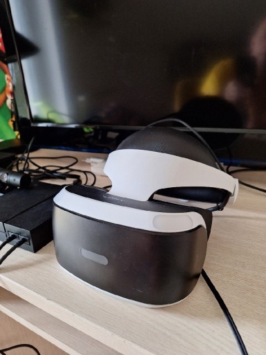 Zdjęcie oferty: Okulary VR do PlayStation 4