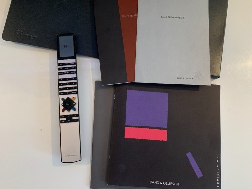 Zdjęcie oferty: Pilot do Telewizora i Książka do Bang & Olufsen Beovision MX 7000 TV 