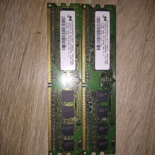 Zdjęcie oferty: Pamięć RAM DDR2