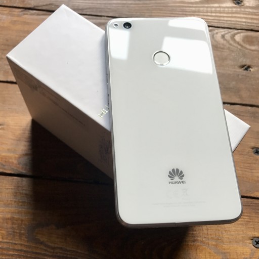 Zdjęcie oferty: HUAWEI SUPER STAN JAK NOWY + PUDEŁKO I AKCESORIA