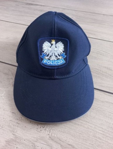 Zdjęcie oferty: Nowa czapka policyjna z daszkiem 