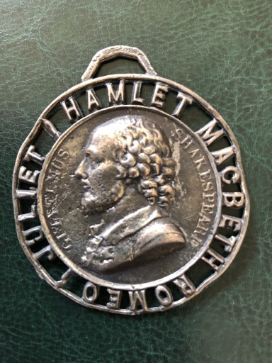Zdjęcie oferty: William Shakspeare cast medal (Latin)