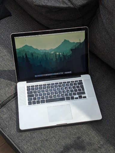 Zdjęcie oferty: Apple MacBook Pro 15" Mid 2010 i5/8/256GB SSD