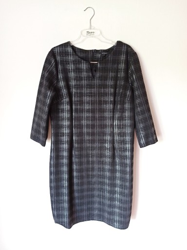Zdjęcie oferty: Sukienka w kratkę czarna błyszcząca ołówkowa XXL