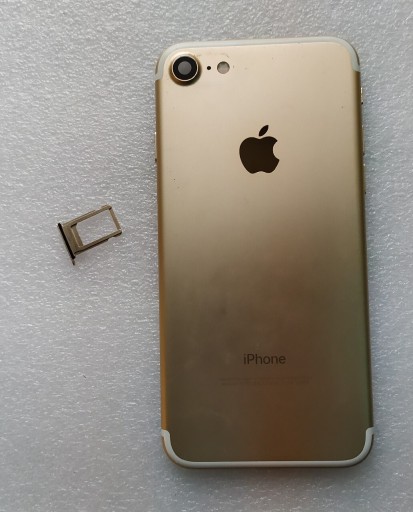 Zdjęcie oferty: Korpus plecki obudowa iPhone 7 + tacka SIM