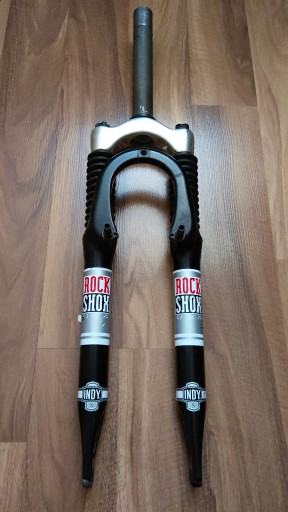 Zdjęcie oferty: Amortyzator rock shox indy s po serwisie 26 pivoty retro mtb 1,1/8 rura 185