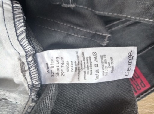 Zdjęcie oferty: Spodnie jeans rozmiar 84