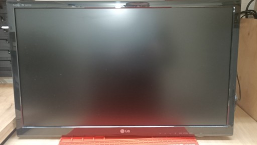 Zdjęcie oferty: Monitor 27` z tunerem TV LG M2752D