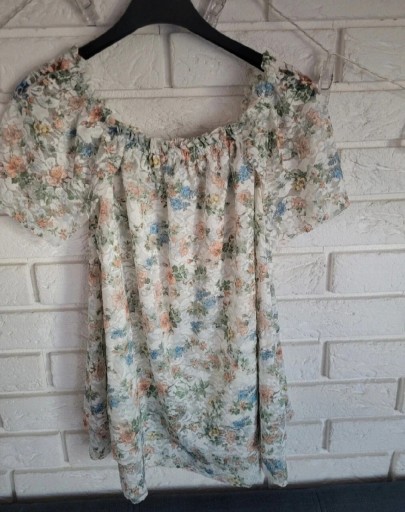 Zdjęcie oferty: Bluzka (hiszpanka)