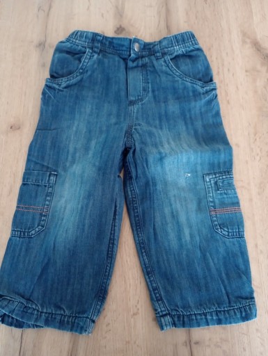 Zdjęcie oferty: Spodnie chłopięce 80-86