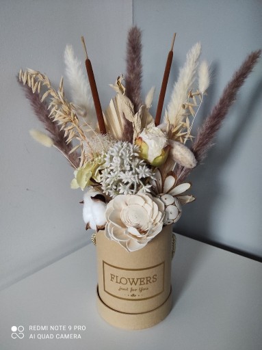 Zdjęcie oferty: FLOWER BOX kompozycja boho suszone trawy kwiaty 