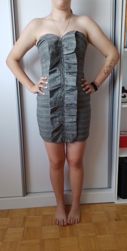 Zdjęcie oferty: Nowa szara sukienka mini bez rękawów Bershka rozm.S