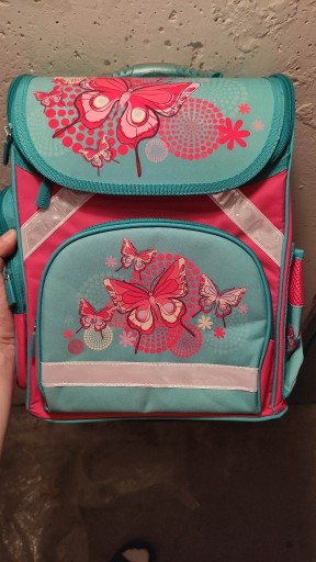 Zdjęcie oferty: Plecak Tornister dla dziewczynki motyle