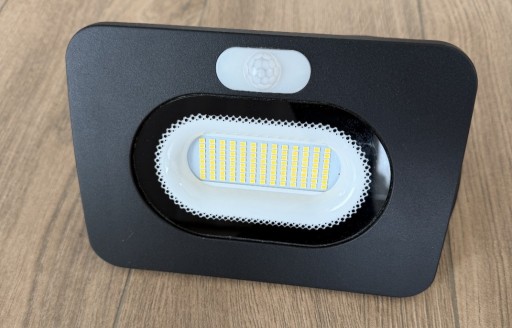 Zdjęcie oferty: Reflektor SMD LED