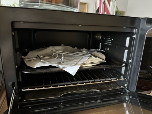 Zdjęcie oferty: Mini piekarnik 16l 