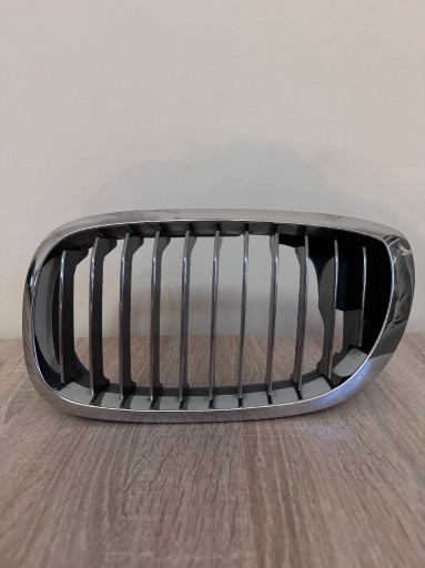 Zdjęcie oferty: BMW E46 LIFT nerka lewa atrapa grill chrom