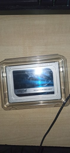 Zdjęcie oferty: Crucial 1TB 2,5" SATA SSD MX500