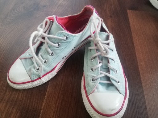 Zdjęcie oferty: BUTY PO 5. TRAMPKI CONVERSE 32 wkładka ok. 21cm