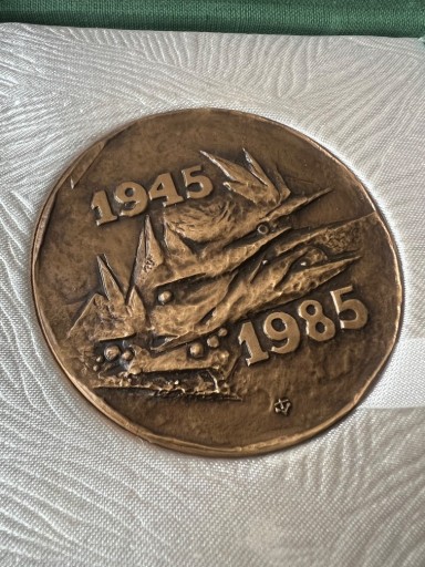 Zdjęcie oferty: Stary medal 1945-1985 Medal Pamiątkowy