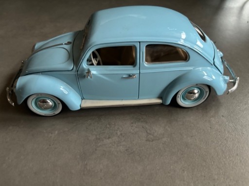 Zdjęcie oferty: 1/18 Bburago VW Volkswagen Beetle made in Italy