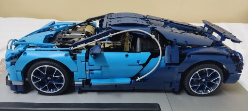 Zdjęcie oferty: Klocki technic LEGO 42083 Bugatti Chiron