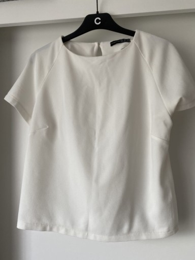 Zdjęcie oferty: Bluzka biała elegancka Atmosphere 42 XL