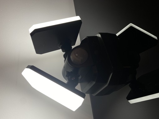 Zdjęcie oferty: Lampa led z czujnikiem ruchu