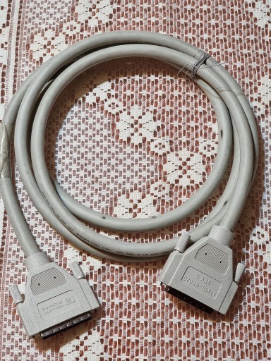 Zdjęcie oferty: Kabel HP SCSI 68 Pin męski - męski 2,5 m